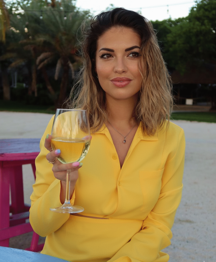 Tiffanyxduhh1 Biography: Rise of a Digital Icon 2025