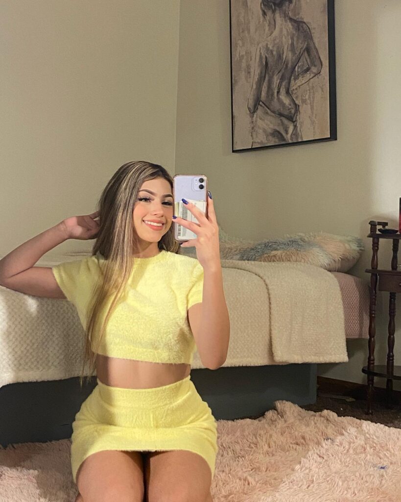 Gia Lover Biography: From Mexico to TikTok Stardom