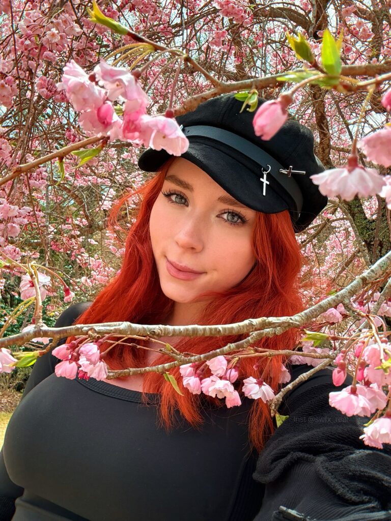 Sweetie Fox Biography: Age, Career, Net Worth & Life Story