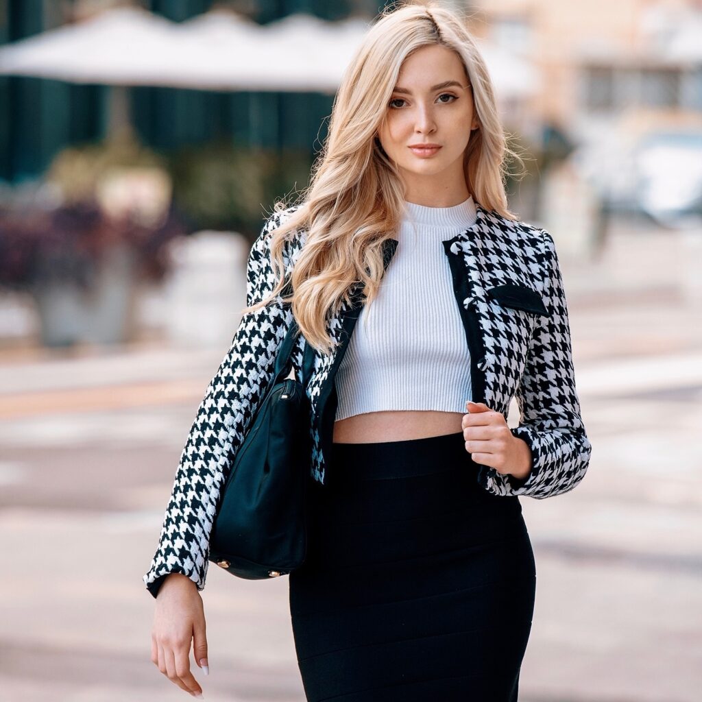 Lexi Lore Biography: Age, Career, Net Worth & More (2025)