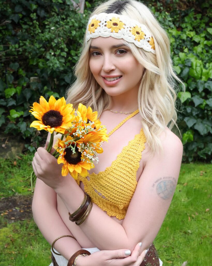 Lexi Lore Biography: Age, Career, Net Worth & More (2025)