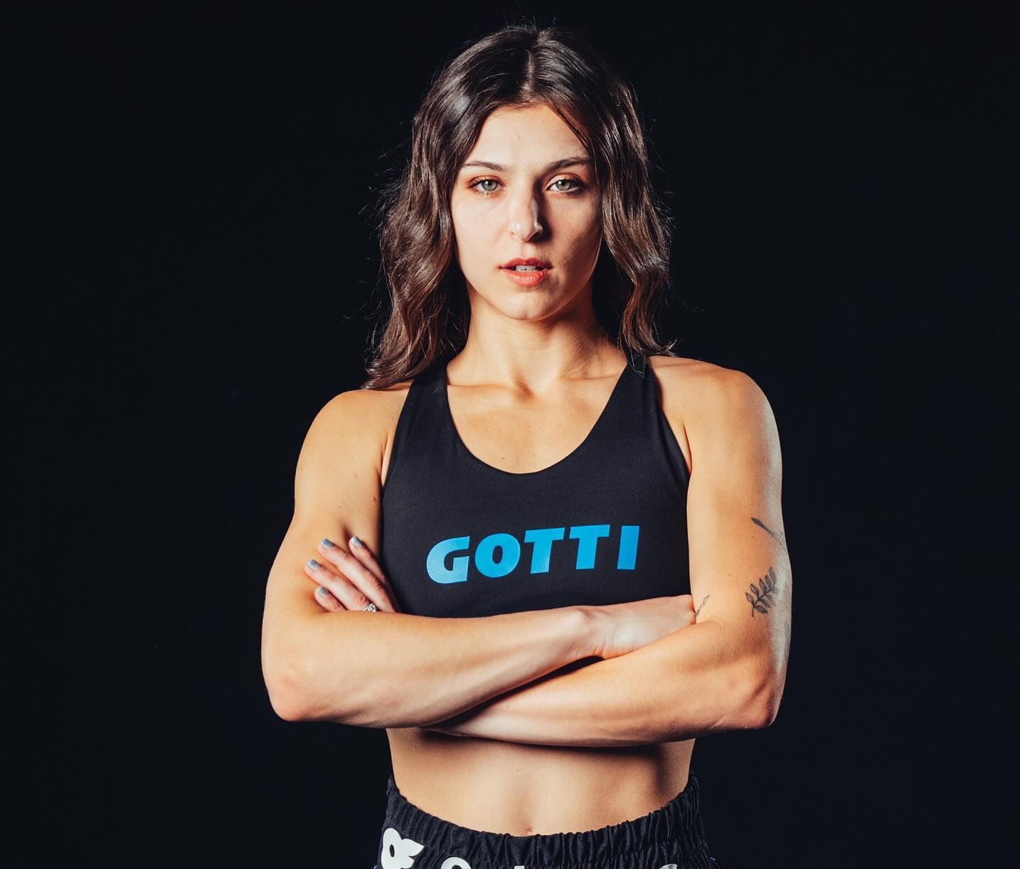 Leah Gotti Biography: Age, Career, Boyfriend, Net Worth & Life Story